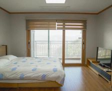 South Korea Gyeongsangnam-do Sancheong vacation rental compare prices direct by owner 29304726