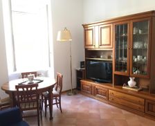 Italy Lazio Rome vacation rental compare prices direct by owner 27630897
