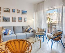 Spain Catalonia Palamós vacation rental compare prices direct by owner 27780310
