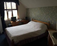 United Kingdom Greater Manchester Marple vacation rental compare prices direct by owner 13842236