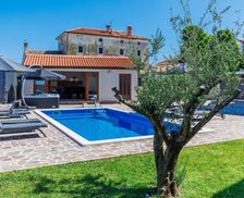 Croatia Istria Buje vacation rental compare prices direct by owner 28269198