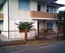Italy Veneto Camponogara vacation rental compare prices direct by owner 27746984