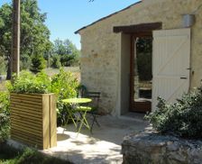 France Provence-Alpes-Côte d'Azur Quinson vacation rental compare prices direct by owner 16040807
