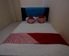 Indonesia Batam Nagoya vacation rental compare prices direct by owner 28729976