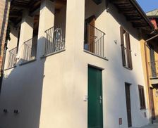 Italy Piedmont Neive vacation rental compare prices direct by owner 29291540