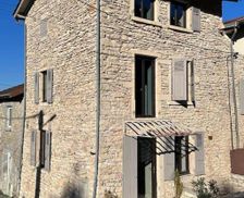 France Rhône-Alps LʼIsle-dʼAbeau vacation rental compare prices direct by owner 28592907