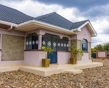 Kenya Nyeri Nanyuki vacation rental compare prices direct by owner 26903498