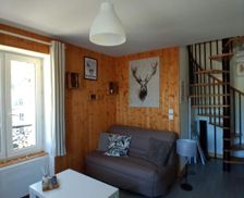 France Auvergne Le Mont-Dore vacation rental compare prices direct by owner 27087694