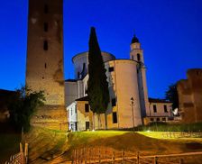 Italy Veneto Castelfranco Veneto vacation rental compare prices direct by owner 29002631