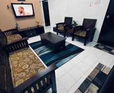Malaysia Johor Ulu Tiram vacation rental compare prices direct by owner 27581899