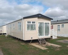 United Kingdom East Sussex Camber vacation rental compare prices direct by owner 28869711