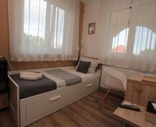 Hungary Pest Vecsés vacation rental compare prices direct by owner 17922750