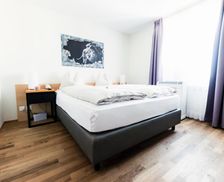 Switzerland Canton of Zurich Uitikon vacation rental compare prices direct by owner 16097366