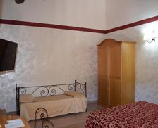 Italy Umbria Trevi vacation rental compare prices direct by owner 16403492