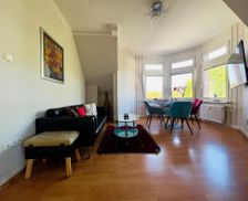 Germany Hessen Bad Nauheim vacation rental compare prices direct by owner 13980101