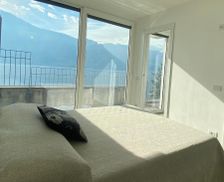 Italy Lombardy Dorio vacation rental compare prices direct by owner 29389671