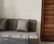 India Karnataka Bangalore vacation rental compare prices direct by owner 27553389