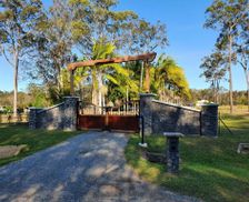 Australia Queensland Park Ridge vacation rental compare prices direct by owner 35552103