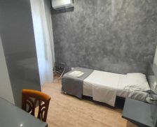 Italy Lombardy Milan vacation rental compare prices direct by owner 28382172