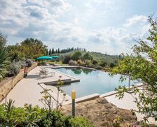 Italy Tuscany Monteriggioni vacation rental compare prices direct by owner 28685121