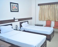 India Assam Jorhāt vacation rental compare prices direct by owner 28188953