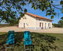 France Nouvelle-Aquitaine Oradour-Fanais vacation rental compare prices direct by owner 26869574