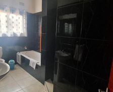 Zambia Lusaka Province Lusaka vacation rental compare prices direct by owner 28415184