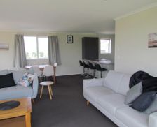 New Zealand Northland Te Kopuru vacation rental compare prices direct by owner 35330260