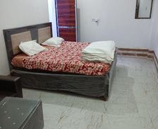 India Uttar Pradesh Ayodhya vacation rental compare prices direct by owner 27619936