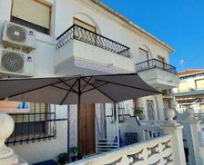 Spain Valencia Community Santa Pola vacation rental compare prices direct by owner 27312495