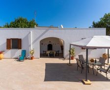 Italy Apulia Castrignano del Capo vacation rental compare prices direct by owner 28091605