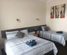 Australia Queensland Mount Isa vacation rental compare prices direct by owner 18007850