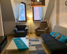 Poland Masovia Warsaw vacation rental compare prices direct by owner 35341903