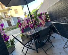 Italy Lazio Minturno vacation rental compare prices direct by owner 27729388