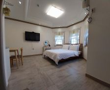 South Korea Gyeongsangbuk-Do Gyeongju vacation rental compare prices direct by owner 29304609