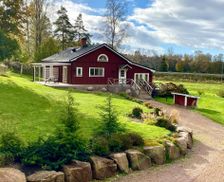 Sweden Värmland Kristinehamn vacation rental compare prices direct by owner 28837037