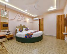 India Gujarat Vadodara vacation rental compare prices direct by owner 28278587