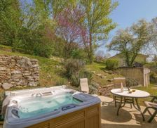 France Auvergne-Rhône-Alpes Dizimieu vacation rental compare prices direct by owner 27007156