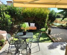 France Languedoc-Roussillon Gallargues-Le-Montueux vacation rental compare prices direct by owner 26785545