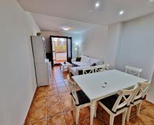 Spain Andalucía Vélez de Benaudalla vacation rental compare prices direct by owner 35942126