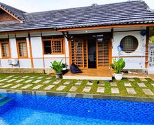 Indonesia West Java Cikundul vacation rental compare prices direct by owner 26951618