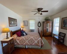 United States Texas Bandera vacation rental compare prices direct by owner 26465970