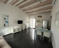 Italy Sicily Castellammare del Golfo vacation rental compare prices direct by owner 28250516