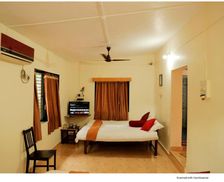 India Maharashtra Guhagar vacation rental compare prices direct by owner 13944035