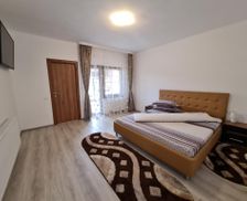 Romania Gorj Bumbesti Pitic vacation rental compare prices direct by owner 26639262