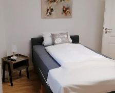 Germany North Rhine-Westphalia Leverkusen vacation rental compare prices direct by owner 27053340