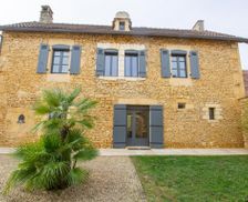 France Aquitaine Saint-Crépin-et-Carlucet vacation rental compare prices direct by owner 4864747