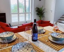 Italy Piedmont Barbaresco vacation rental compare prices direct by owner 27928089