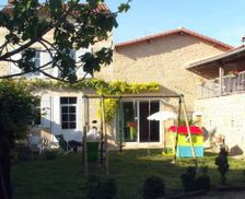 France Nouvelle-Aquitaine Villefagnan vacation rental compare prices direct by owner 27553603