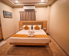 India Rajasthan Udaipur vacation rental compare prices direct by owner 26318409